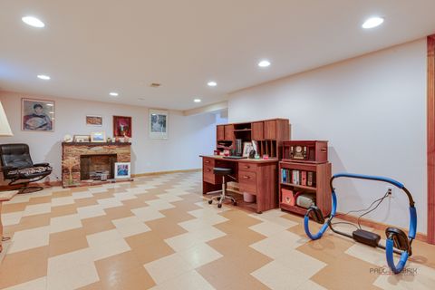 Tiny photo for 908 Dell Road, Northbrook, IL 60062 (MLS # 12420956)