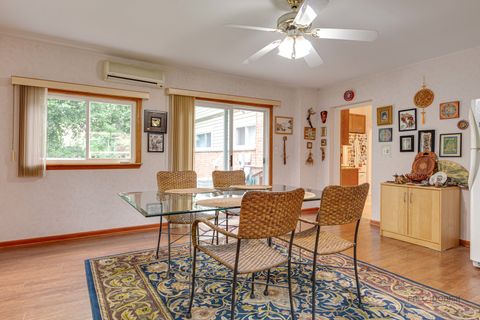 Tiny photo for 908 Dell Road, Northbrook, IL 60062 (MLS # 12420956)