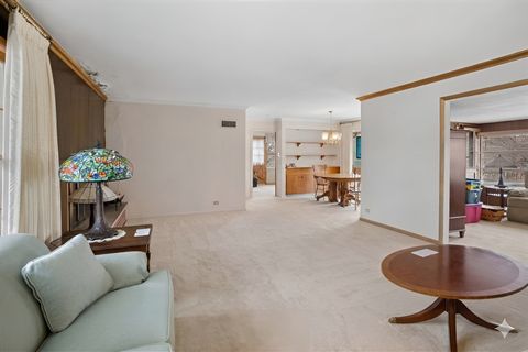 Tiny photo for 207 Town Acres Lane, Roselle, IL 60172 (MLS # 12555639)