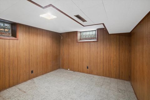 Tiny photo for 207 Town Acres Lane, Roselle, IL 60172 (MLS # 12555639)