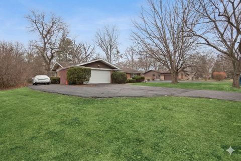Tiny photo for 207 Town Acres Lane, Roselle, IL 60172 (MLS # 12555639)