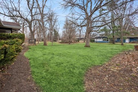 Tiny photo for 207 Town Acres Lane, Roselle, IL 60172 (MLS # 12555639)