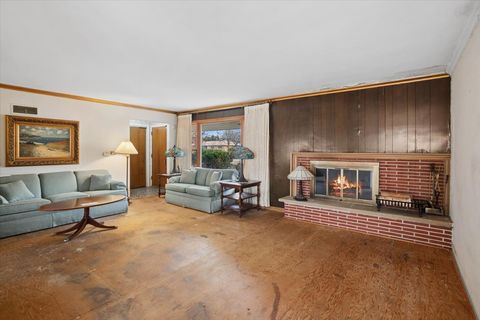 Tiny photo for 207 Town Acres Lane, Roselle, IL 60172 (MLS # 12555639)