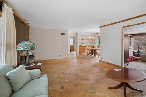 Tiny photo for 207 Town Acres Lane, Roselle, IL 60172 (MLS # 12555639)