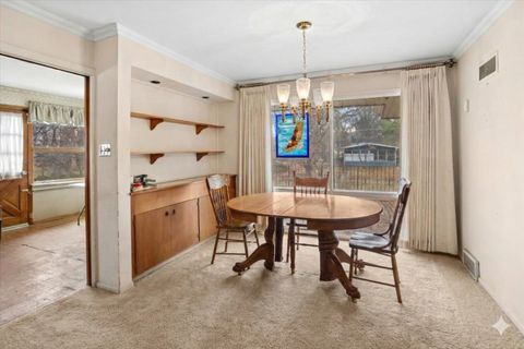 Tiny photo for 207 Town Acres Lane, Roselle, IL 60172 (MLS # 12555639)