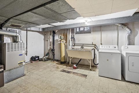 Tiny photo for 207 Town Acres Lane, Roselle, IL 60172 (MLS # 12555639)