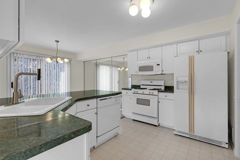 Tiny photo for 148 Locksley Drive, Streamwood, IL 60107 (MLS # 12560101)