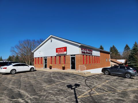 Retail in Winthrop Harbor IL 1145 Sheridan Road.jpg