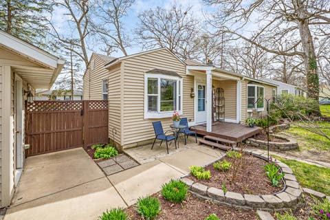 Tiny photo for 8911 Pine Avenue, Wonder Lake, IL 60097 (MLS # 12699217)