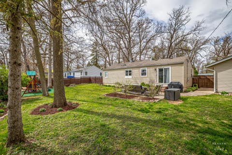 Tiny photo for 8911 Pine Avenue, Wonder Lake, IL 60097 (MLS # 12699217)
