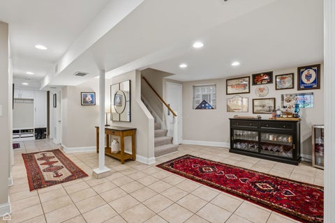 Tiny photo for 5822 N Sacramento Avenue, Chicago, IL 60659 (MLS # 12654689)