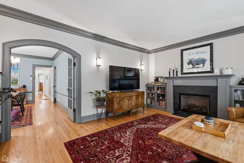 Tiny photo for 5822 N Sacramento Avenue, Chicago, IL 60659 (MLS # 12654689)