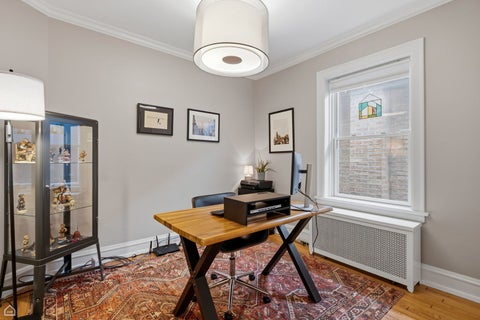 Tiny photo for 5822 N Sacramento Avenue, Chicago, IL 60659 (MLS # 12654689)