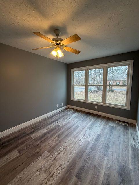 Tiny photo for 2 Hickory Lane, Metropolis, IL 62960 (MLS # 12539892)