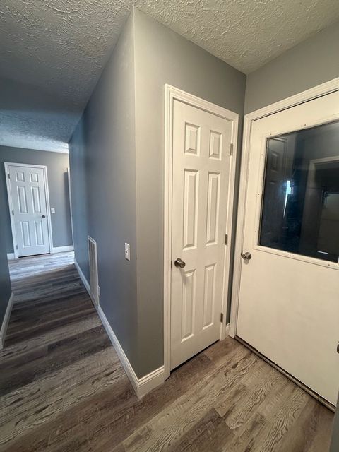 Tiny photo for 2 Hickory Lane, Metropolis, IL 62960 (MLS # 12539892)