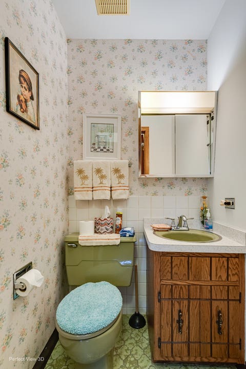 Tiny photo for 9020 Nashville Avenue, Oak Lawn, IL 60453 (MLS # 12698851)