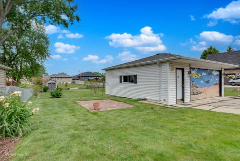 Tiny photo for 9020 Nashville Avenue, Oak Lawn, IL 60453 (MLS # 12698851)