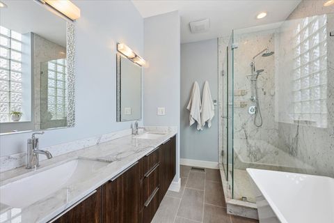 Tiny photo for 1137 N WOOD Street #1H, Chicago, IL 60622 (MLS # 12582178)