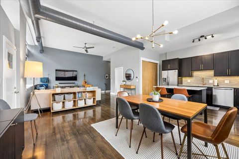 Tiny photo for 1137 N WOOD Street #1H, Chicago, IL 60622 (MLS # 12582178)