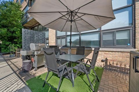 Tiny photo for 1137 N WOOD Street #1H, Chicago, IL 60622 (MLS # 12582178)