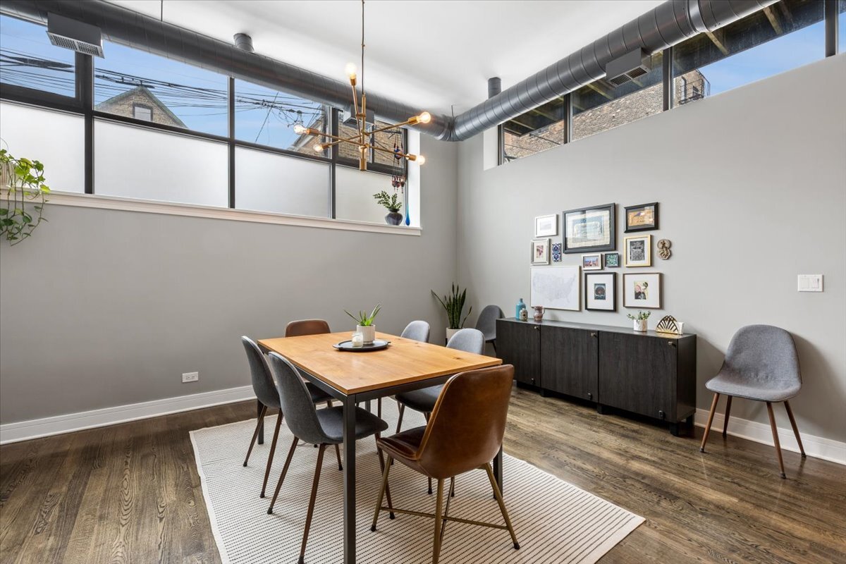 1137 N WOOD Street 1H