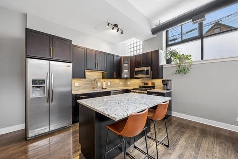 Tiny photo for 1137 N WOOD Street #1H, Chicago, IL 60622 (MLS # 12582178)