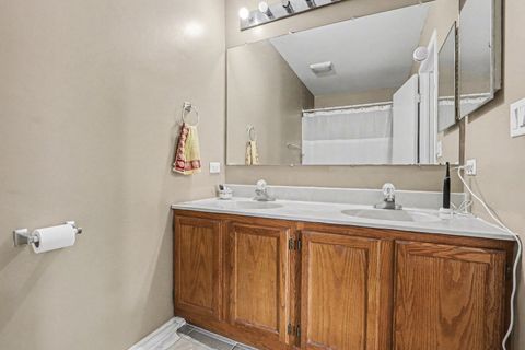 Tiny photo for Warrenville, IL 60555 (MLS # 12635859)