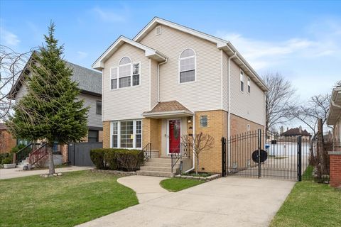 Photo of 5877 N Central Avenue, Chicago, IL 60646 (MLS # 12597777)