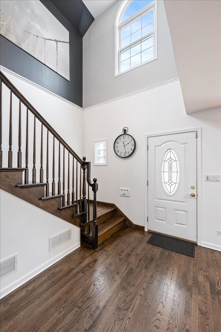 5877 N Central Avenue