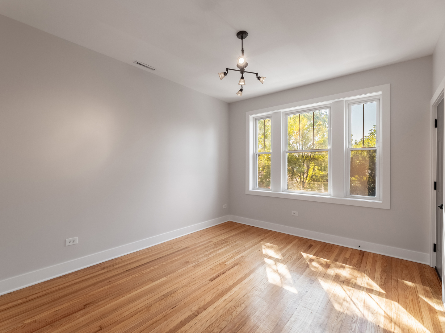 2940 W Pershing Road