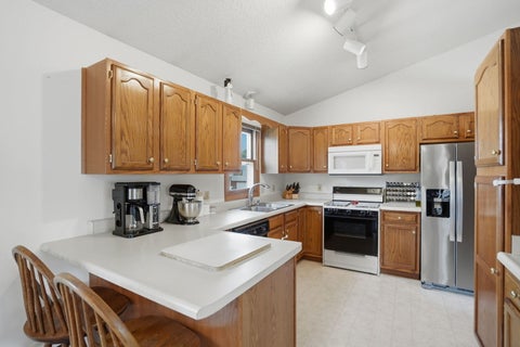 Tiny photo for 6010 N Hancock Avenue, Davenport, IA 52806 (MLS # 12662480)