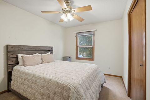 Tiny photo for 6010 N Hancock Avenue, Davenport, IA 52806 (MLS # 12662480)