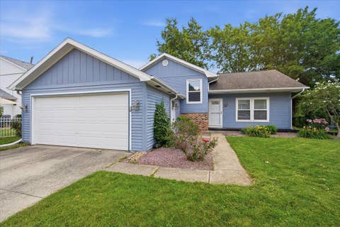 Photo of 1213 Brentwood Court, Normal, IL 61761 (MLS # 12688811)