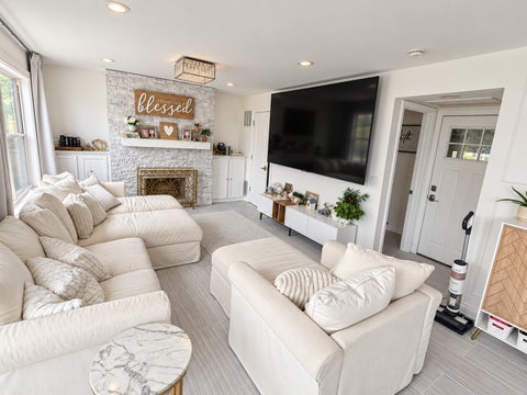 Tiny photo for 1423 PIONEER Court, Waukegan, IL 60085 (MLS # 12759682)