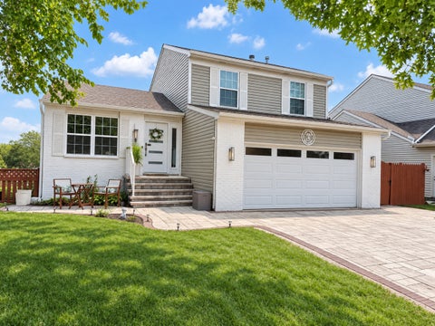 Tiny photo for 1423 PIONEER Court, Waukegan, IL 60085 (MLS # 12759682)