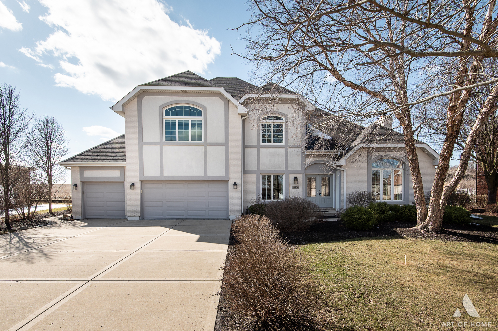 16806 Rainbow Circle