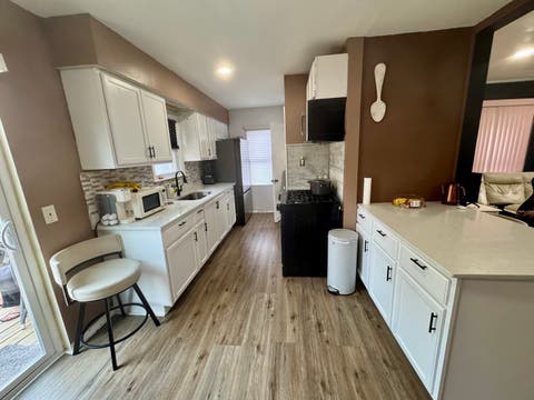 Tiny photo for 18269 Burnham Avenue, Lansing, IL 60438 (MLS # 12715586)