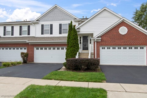 Photo of 1582 Matthew Drive #1582, Algonquin, IL 60102 (MLS # 12764869)