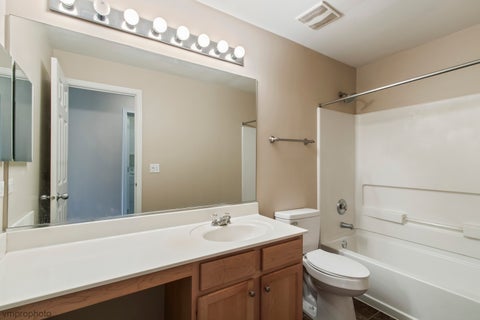 Tiny photo for 1582 Matthew Drive #1582, Algonquin, IL 60102 (MLS # 12764869)