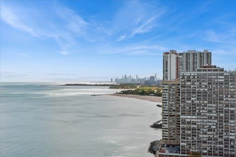 Tiny photo for 6301 N Sheridan Road #22D, Chicago, IL 60660 (MLS # 12499946)