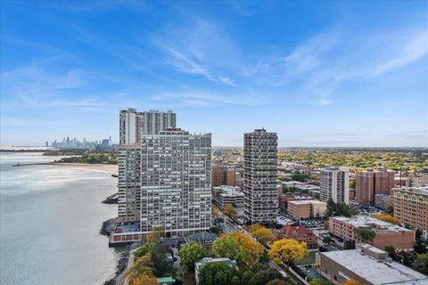 Tiny photo for 6301 N Sheridan Road #22D, Chicago, IL 60660 (MLS # 12499946)