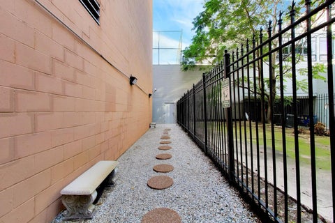 Tiny photo for 230 W Division Street #1407, Chicago, IL 60610 (MLS # 12761250)
