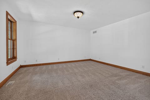 Tiny photo for 9123 Hardesty Run, Bloomington, IL 61705 (MLS # 12727606)