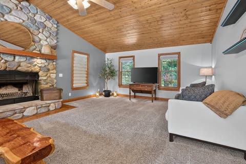 Tiny photo for 9123 Hardesty Run, Bloomington, IL 61705 (MLS # 12727606)