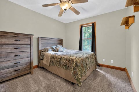 Tiny photo for 9123 Hardesty Run, Bloomington, IL 61705 (MLS # 12727606)