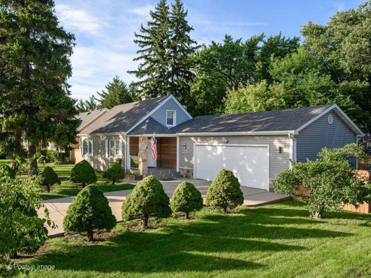 2727 ELDER LN, FRANKLIN PARK, IL 60131 - Image bcb6a6aa545e35dcce9e19eb925ea2f7/240197160