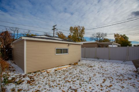 Tiny photo for 12421 S Honore Street, Calumet Park, IL 60827 (MLS # 12514298)