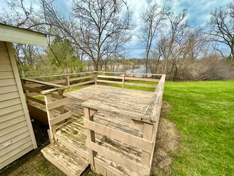 Tiny photo for 26372 W Prospect Avenue, Antioch, IL 60002 (MLS # 12618139)