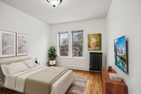 Tiny photo for 5621 N Spaulding Avenue #3S, Chicago, IL 60659 (MLS # 12540453)