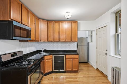 Tiny photo for 5621 N Spaulding Avenue #3S, Chicago, IL 60659 (MLS # 12540453)